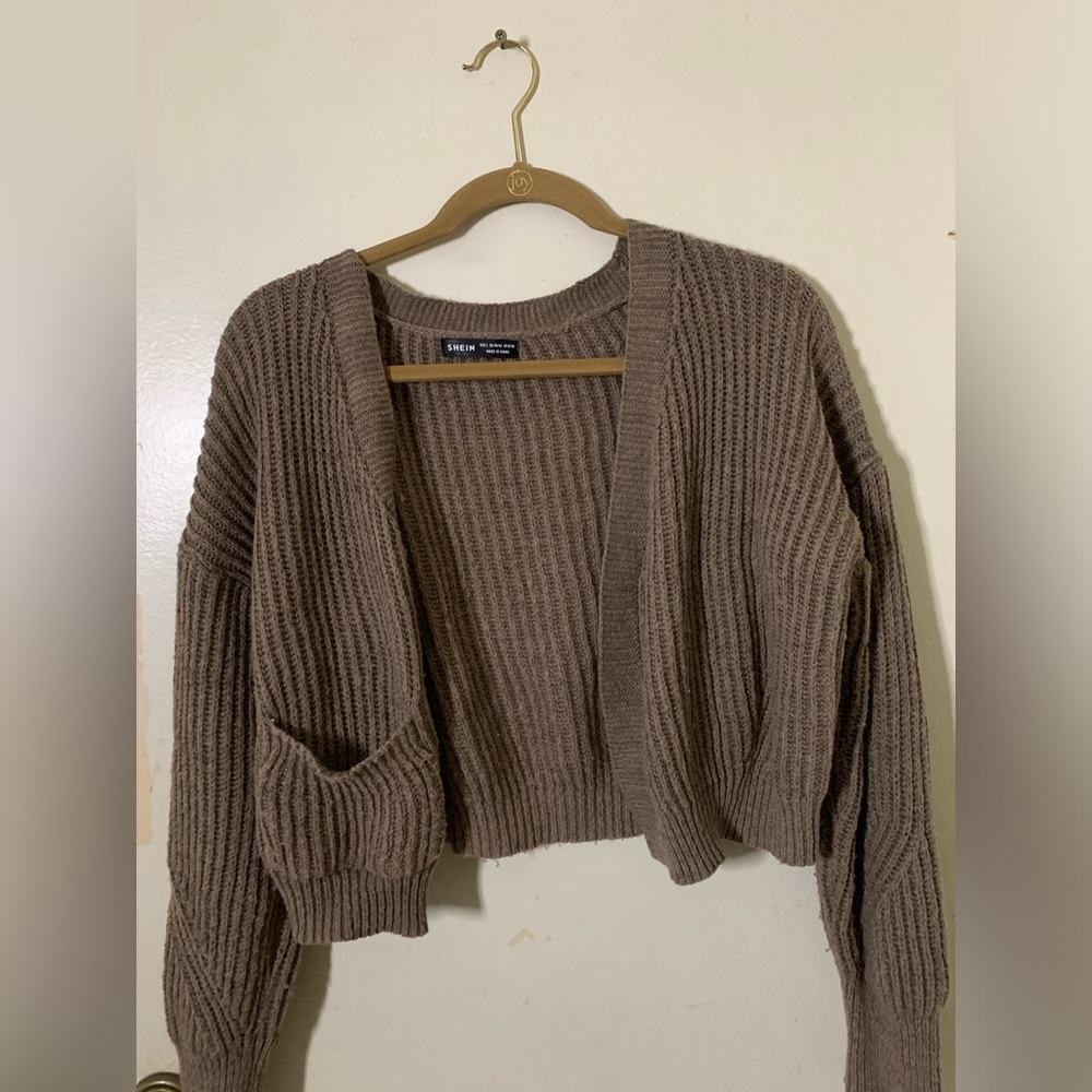 SHEIN BRWN KNIT CROPPED CARDIGAN L